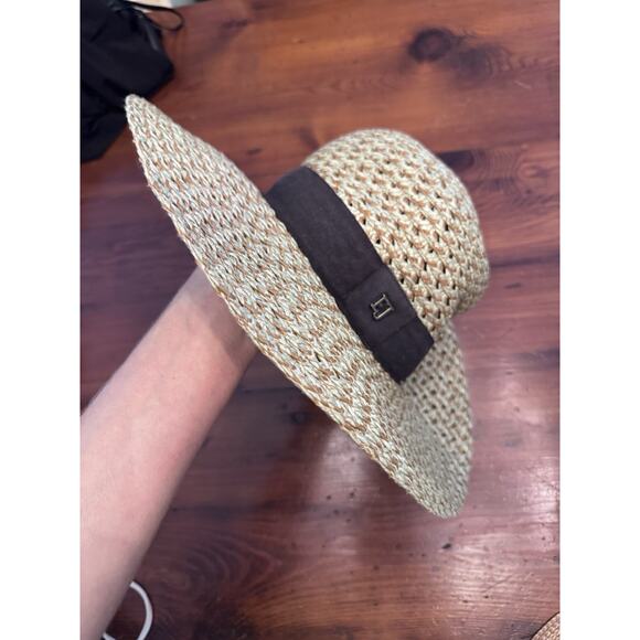 Eric Javits Wide Brim Packable Sunhat - Picture 9 of 9